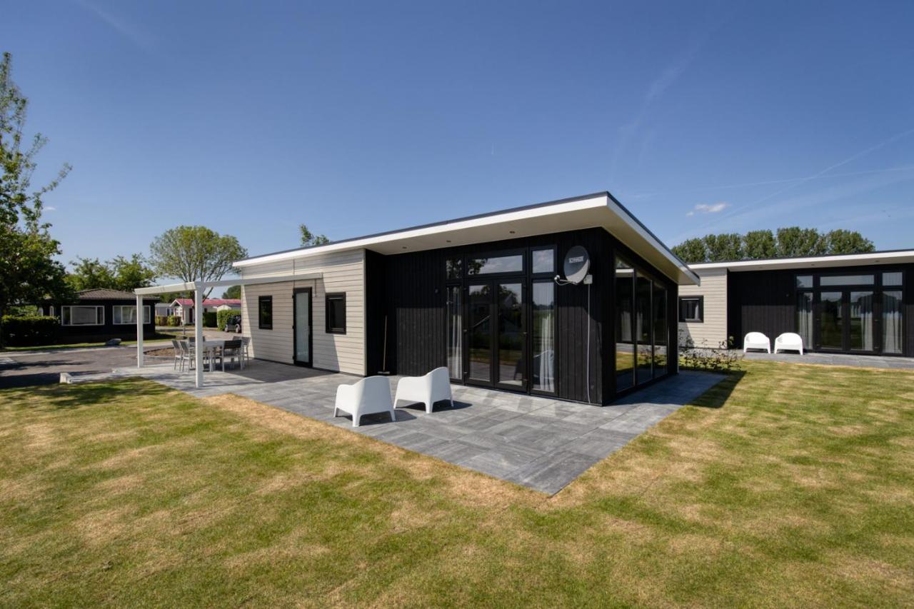Recreatiepark Jachthaven De Veerstal Lathum - Luxe Chalet מראה חיצוני תמונה