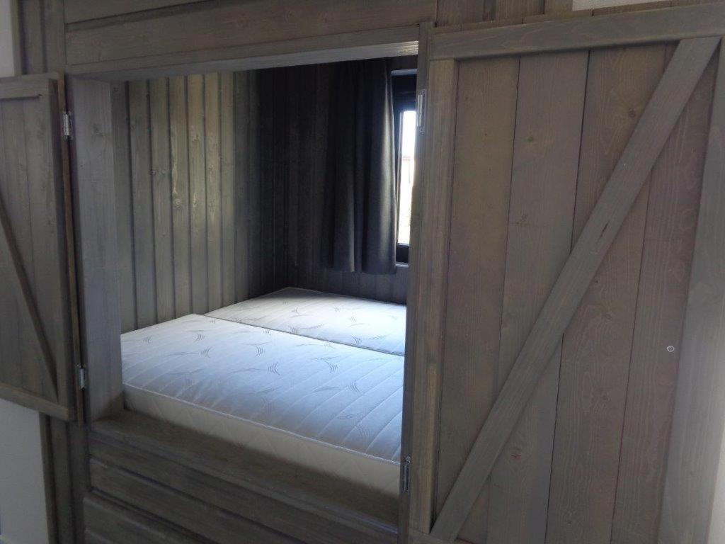 Recreatiepark Jachthaven De Veerstal Lathum - Luxe Chalet מראה חיצוני תמונה